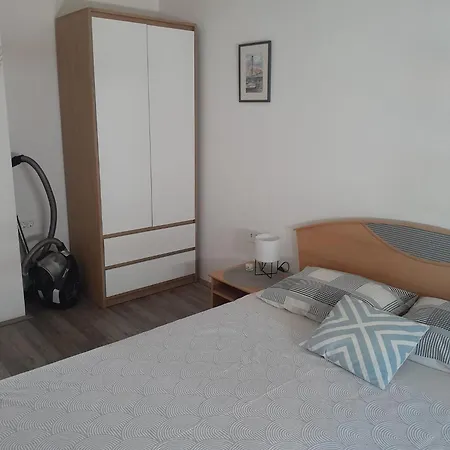 Julija Apartamento *